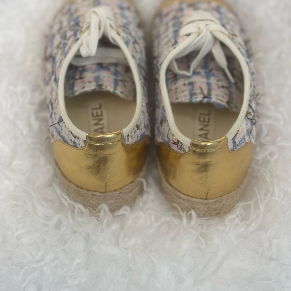 Chanel Kids Shoes - Multicolor and Gold
